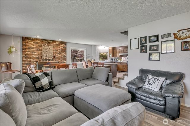 3035 70th Way SW, Tumwater, WA 98512