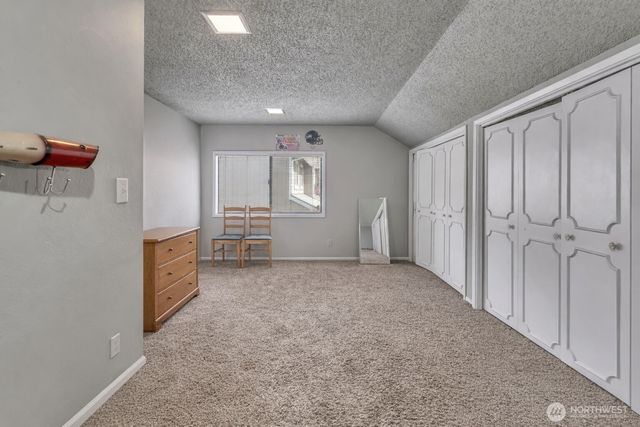 3035 70th Way SW, Tumwater, WA 98512