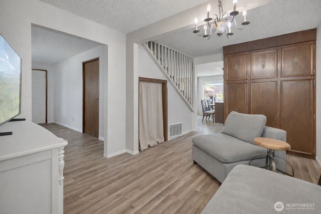 3035 70th Way SW, Tumwater, WA 98512