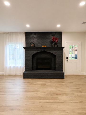 4916 S Buckingham Lane, Springfield, MO 65810