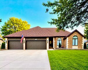 4916 S Buckingham Lane, Springfield, MO 65810