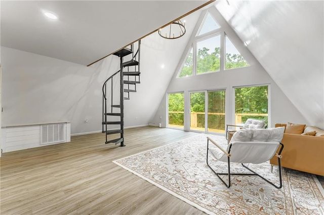 13970 Cloverdale Road, Rogers, AR 72756