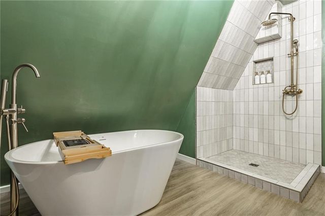 13970 Cloverdale Road, Rogers, AR 72756