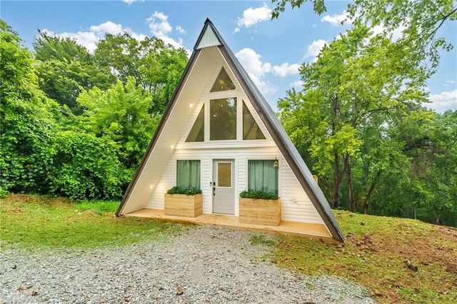 13970 Cloverdale Road, Rogers, AR 72756