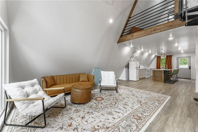 13970 Cloverdale Road, Rogers, AR 72756