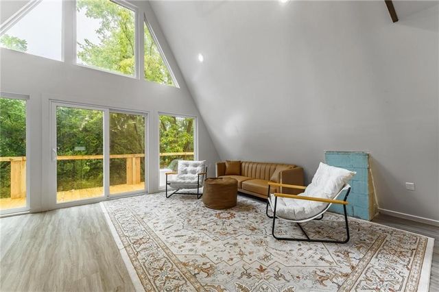 13970 Cloverdale Road, Rogers, AR 72756