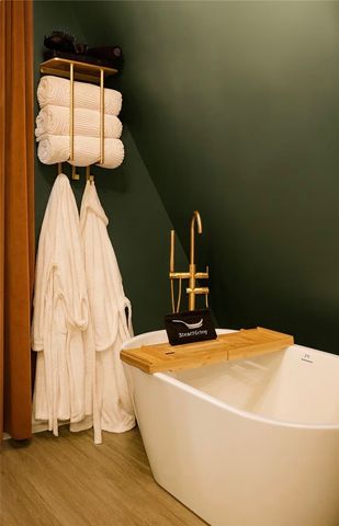 13970 Cloverdale Road, Rogers, AR 72756