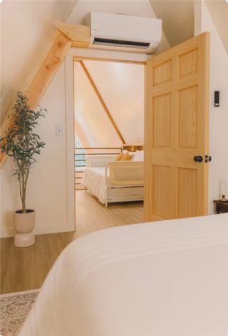 13970 Cloverdale Road, Rogers, AR 72756