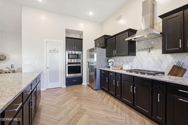 15017 IMAGINE Drive, El Paso, TX 79938