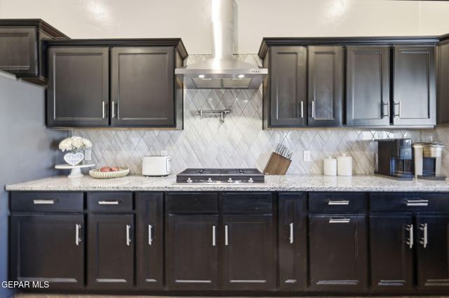 15017 IMAGINE Drive, El Paso, TX 79938