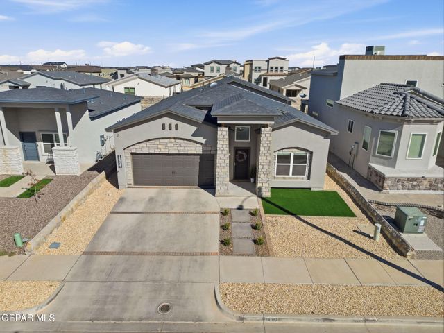 15017 IMAGINE Drive, El Paso, TX 79938