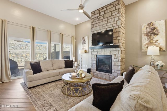 15017 IMAGINE Drive, El Paso, TX 79938