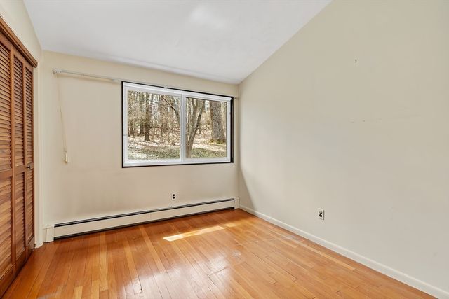 8 Hobbs Road, Wayland, MA 01778