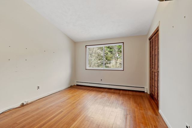 8 Hobbs Road, Wayland, MA 01778