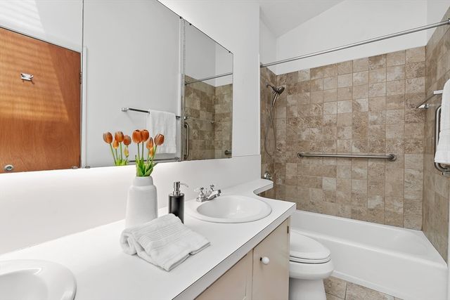 8 Hobbs Road, Wayland, MA 01778