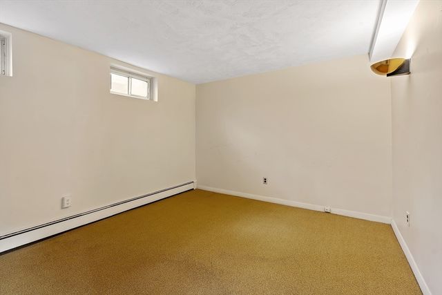 8 Hobbs Road, Wayland, MA 01778