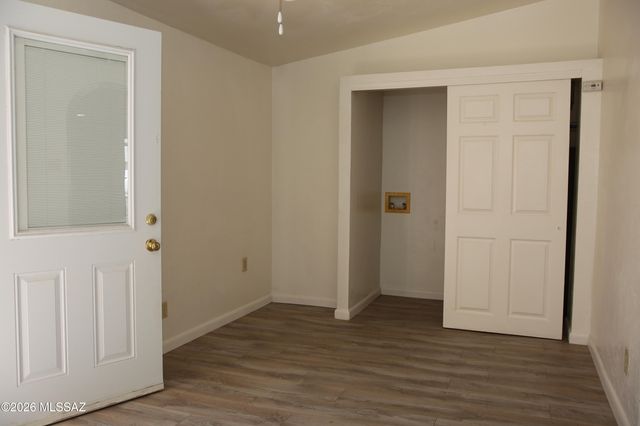 2320 N Camilla Boulevard, Tucson, AZ 85716