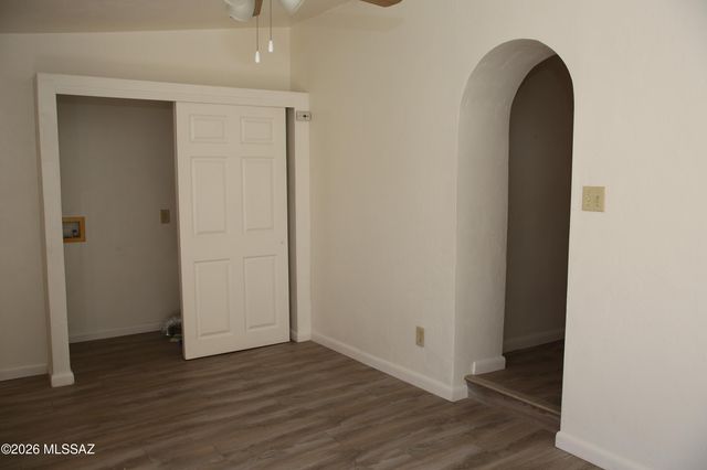 2320 N Camilla Boulevard, Tucson, AZ 85716