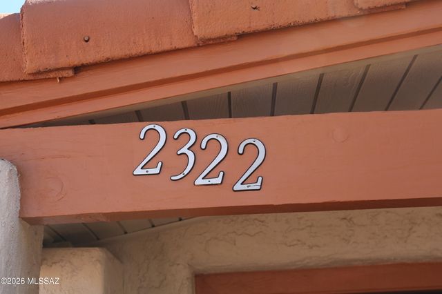 2320 N Camilla Boulevard, Tucson, AZ 85716