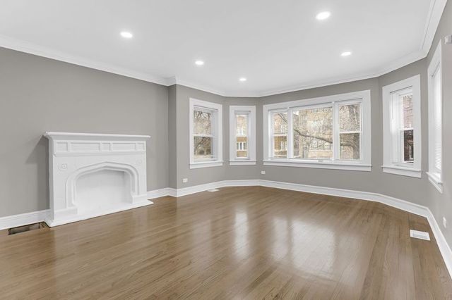 8210 S Justine Street, Chicago, IL 60620