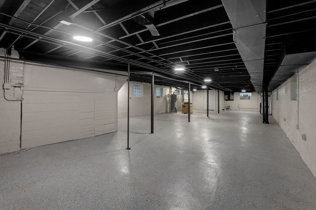 8210 S Justine Street, Chicago, IL 60620