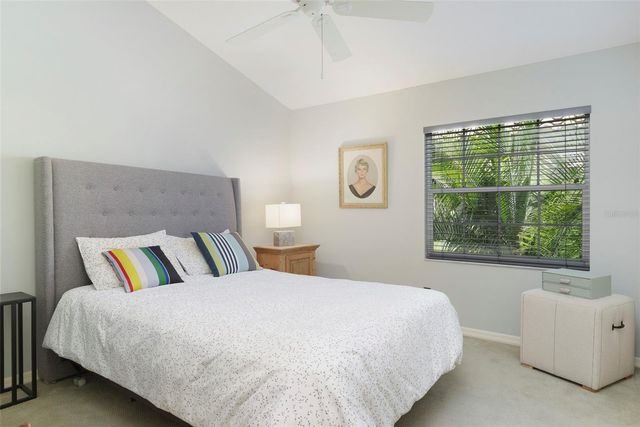 4834 WINDMILL PALM TERRACE NE, St Petersburg, FL 33703