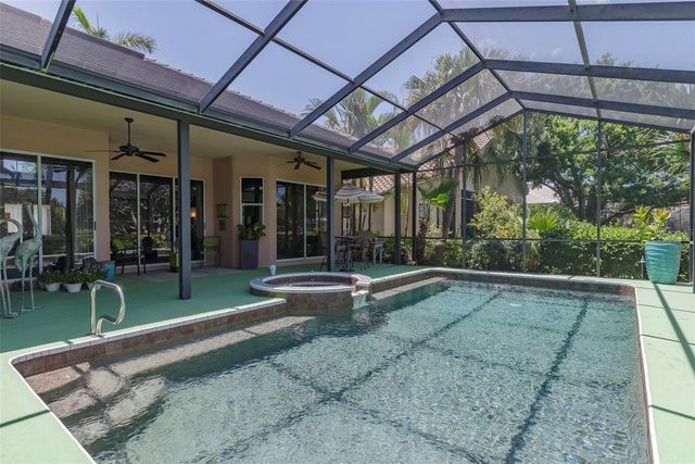 4834 WINDMILL PALM TERRACE NE, St Petersburg, FL 33703