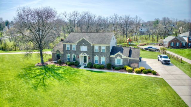 808 Brittany Trail, Florence, KY 41042