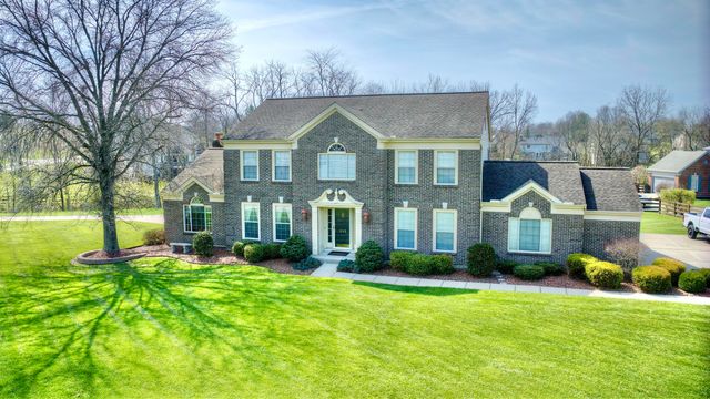 808 Brittany Trail, Florence, KY 41042