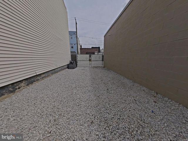 2666 MERCER ST, Philadelphia, PA 19125
