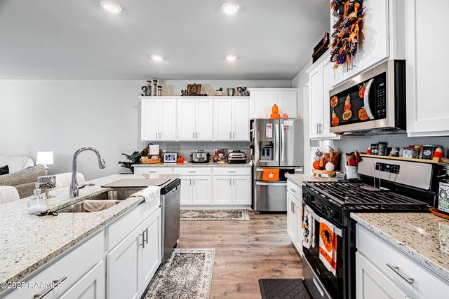 4673 W Ridge Road, Lake Charles, LA 70607