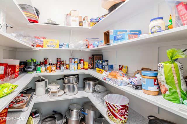 4673 W Ridge Road, Lake Charles, LA 70607