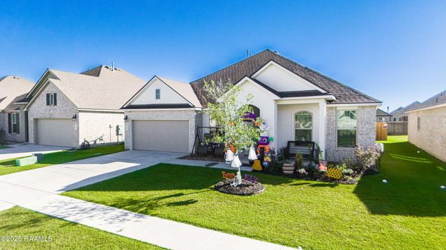 4673 W Ridge Road, Lake Charles, LA 70607
