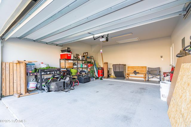 4673 W Ridge Road, Lake Charles, LA 70607