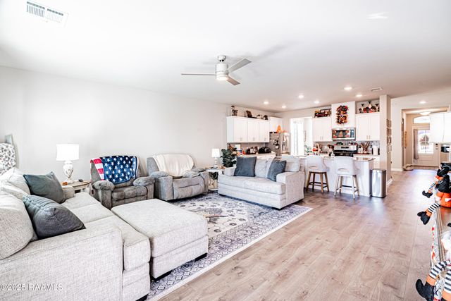 4673 W Ridge Road, Lake Charles, LA 70607