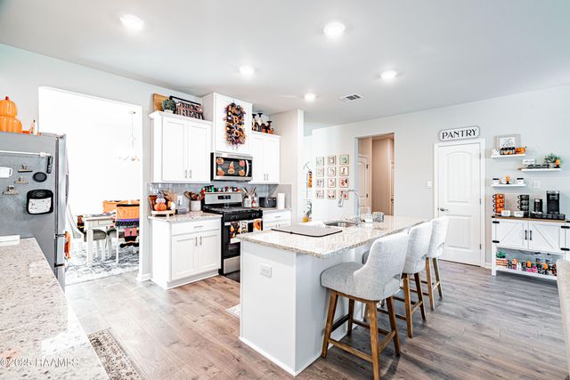 4673 W Ridge Road, Lake Charles, LA 70607