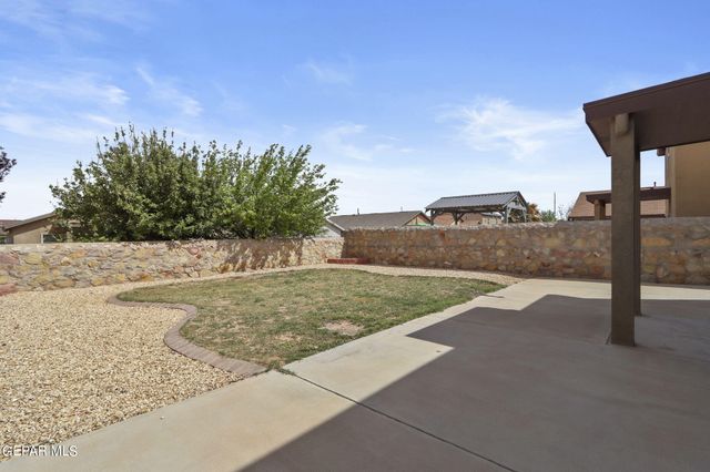 2240 DECAMP POINT Place, El Paso, TX 79938