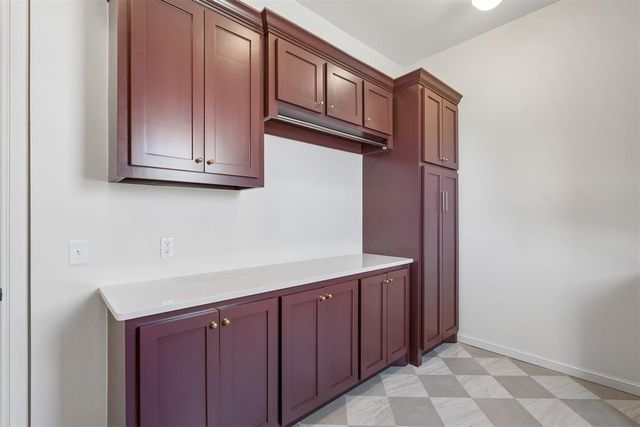 2297 Summit Circle, Blanchard, OK 73010