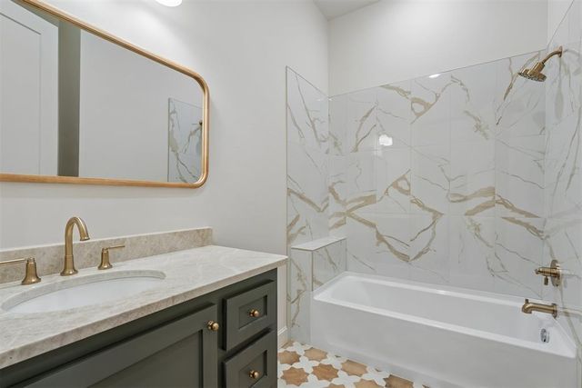 2297 Summit Circle, Blanchard, OK 73010