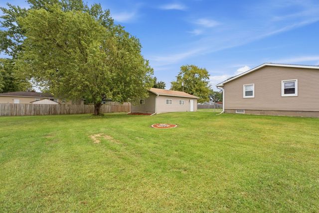 1117 12th Street, Silvis, IL 61282