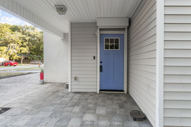 1002 Hondo Avenue, Fort Walton Beach, FL 32547