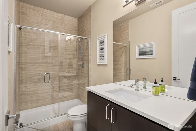 23704 105th Place W, Edmonds, WA 98020
