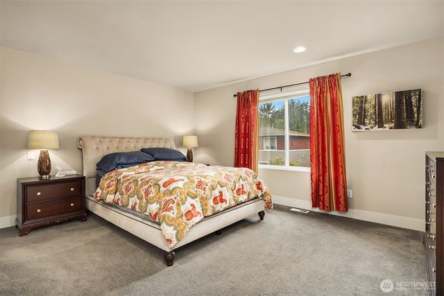 23704 105th Place W, Edmonds, WA 98020
