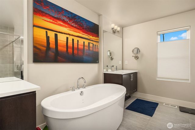 23704 105th Place W, Edmonds, WA 98020