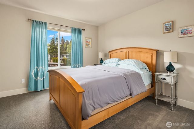 23704 105th Place W, Edmonds, WA 98020