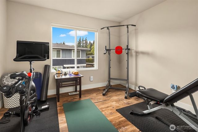23704 105th Place W, Edmonds, WA 98020