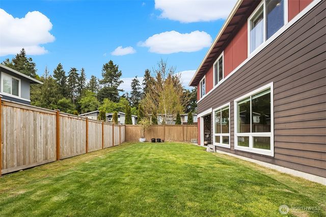 23704 105th Place W, Edmonds, WA 98020