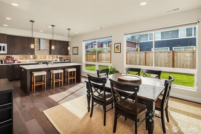 23704 105th Place W, Edmonds, WA 98020