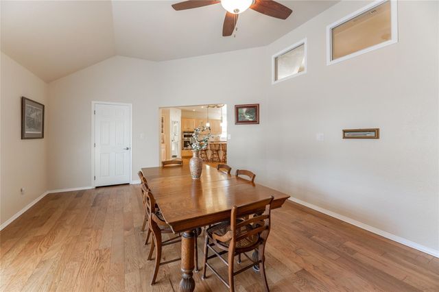 356 Mahan ST, Meadowlakes, TX 78654