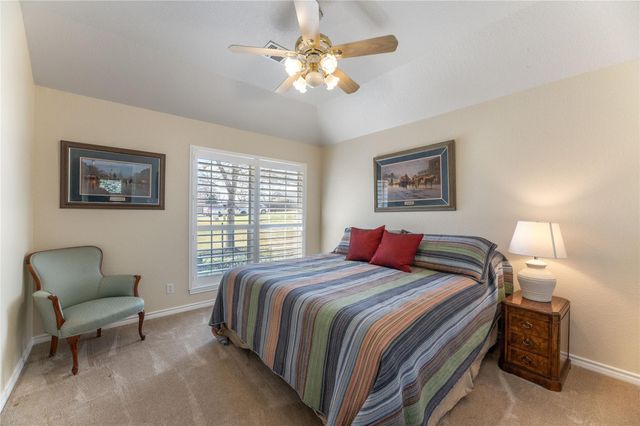356 Mahan ST, Meadowlakes, TX 78654